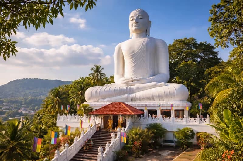 Visit Bahirawakanda Temple