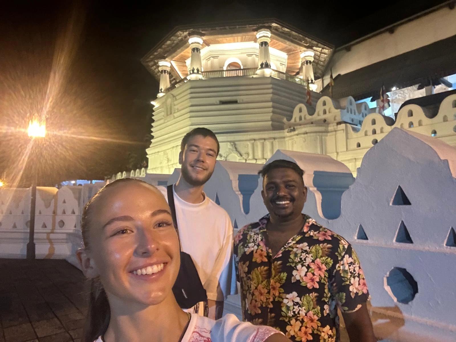 Ceylon Tour Kings Happy Traveler 23